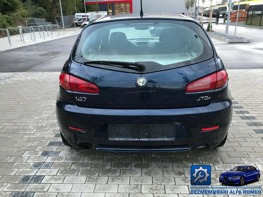 Aripa fata alfa romeo 147 2010